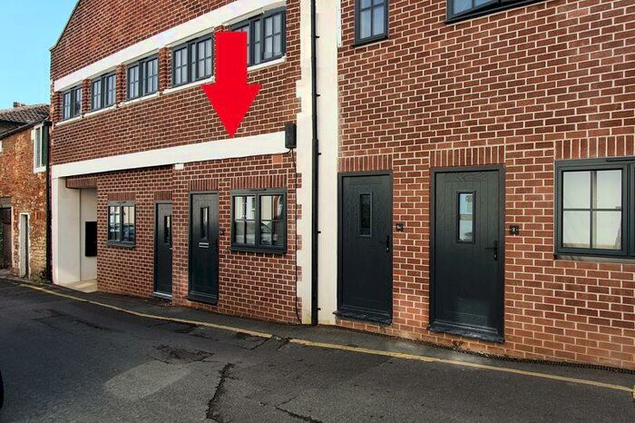 1 Bedroom Apartment To Rent In The Island, Midsomer Norton, BA3