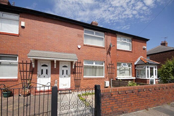 2 Bedroom Terraced House For Sale In York Road, Denton, **Freehold**, M34