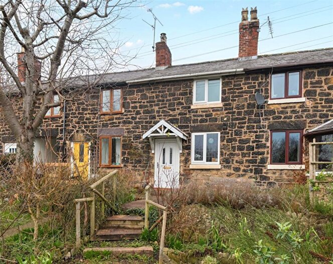 2 Bedroom Terraced House For Sale In Mount Pleasant, Ruabon, Wrexham., LL14