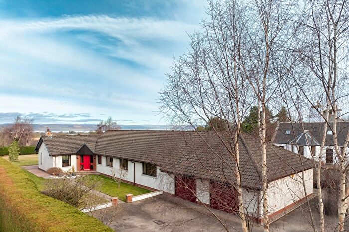 5 Bedroom Detached House For Sale In Sarian Caulfield Road North, Cradlehall, Inverness, IV2