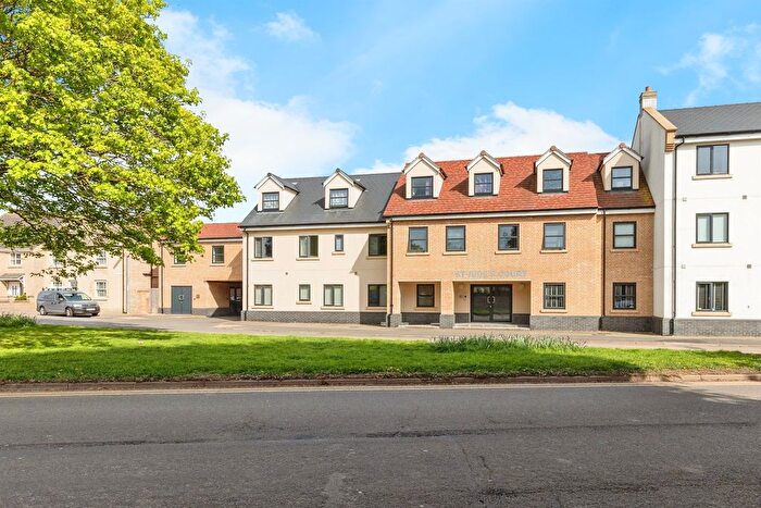 1 Bedroom Flat For Sale In Station Road, Whittlesey, Peterborough, PE7