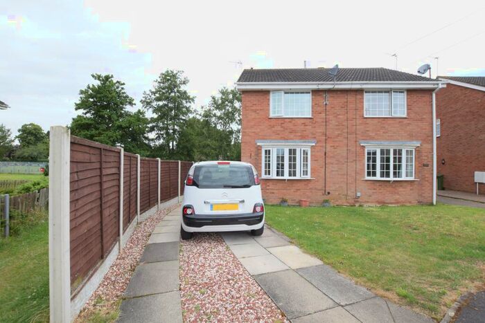 2 Bedroom Semi-Detached House To Rent In Holme Close, Brigg, DN20