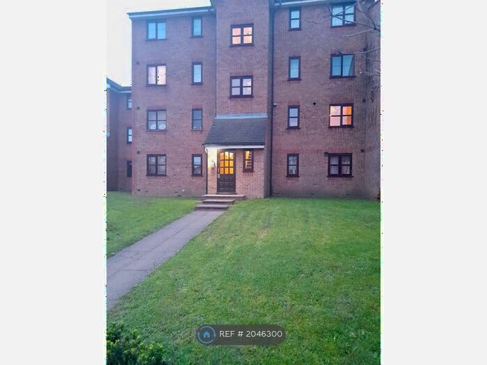 2 Bedroom Flat To Rent In Bannister House, London, SE14