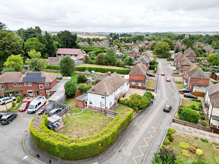 3 Bedroom Semi-Detached House For Sale In Hillcrest Avenue, Kibworth Beauchamp, LE8