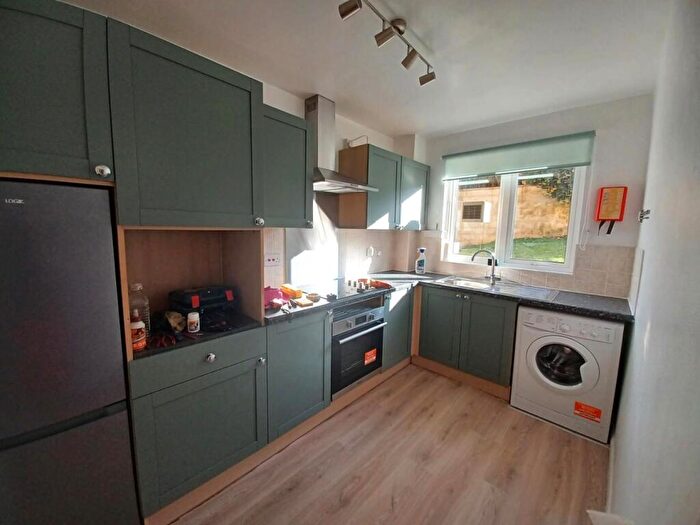 2 Bedroom Apartment To Rent In High Street, Weston, BA1