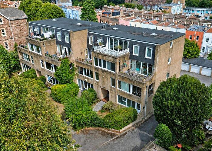 2 Bedroom Flat For Sale In Clifton Wood Road, Clifton, Bristol, BS8