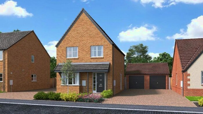 3 Bedroom Detached House For Sale In Worcester Road, Drakes Broughton, Pershore, WR10