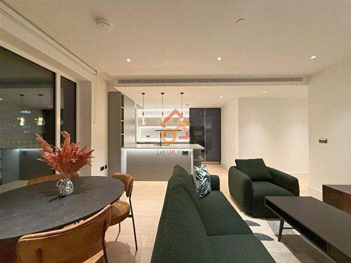 1 Bedroom Flat To Rent In Reflection Apartments, Cascade Way, London, W12