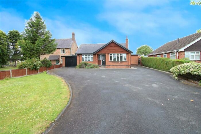 3 Bedroom Detached Bungalow To Rent In Moorgreen, Moorgreen, Nottingham, NG16