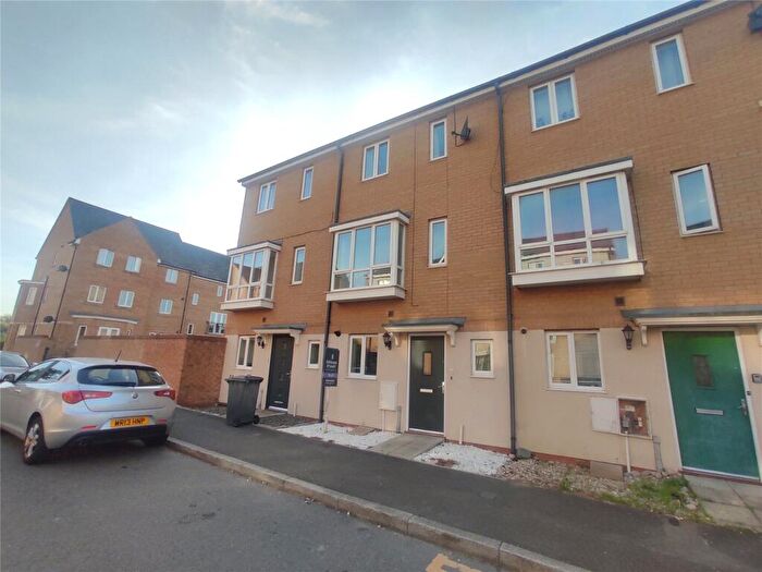 4 Bedroom Terraced House To Rent In Harn Road, Hampton Centre, Peterborough, Cambridgeshire, PE7