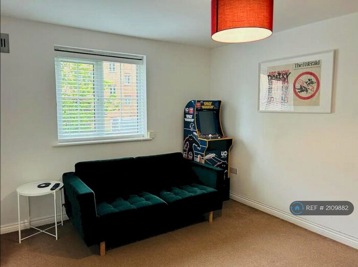 1 Bedroom Flat To Rent In Kidman Close, Romford, RM2