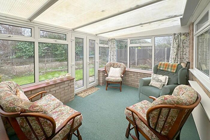 2 Bedroom Bungalow For Sale In Beacon Close, Everton, Lymington, Hampshire, SO41
