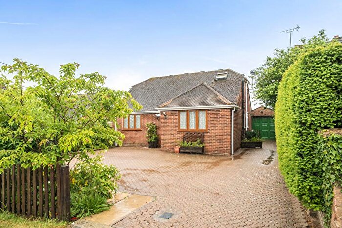 3 Bedroom Detached House For Sale In Trees Avenue (Private Road), Hughenden Valley, Buckinghamshire, HP14