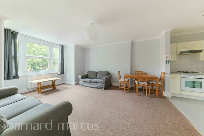 2 Bedroom Flat To Rent In Egmont Road, Sutton, SM2