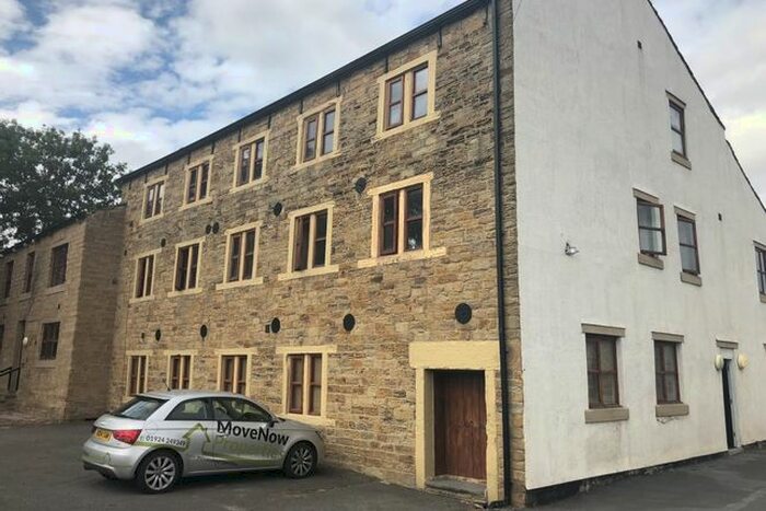 1 Bedroom Flat To Rent In Dewsbury Road, Ossett, WF5