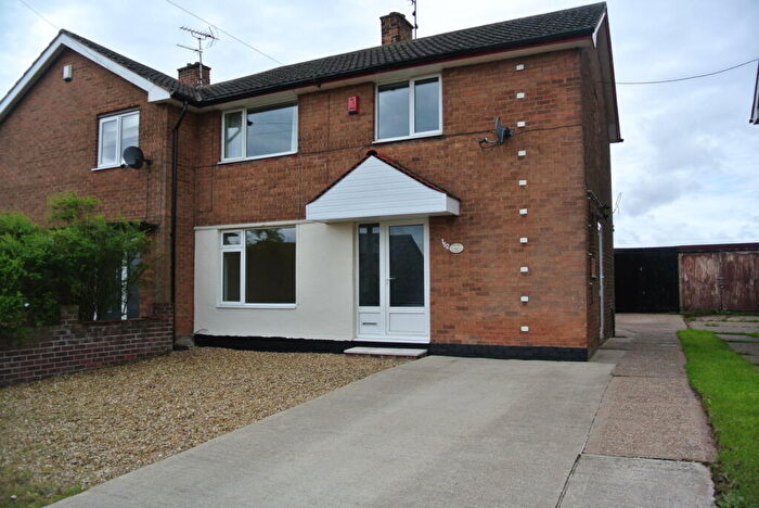 3 Bedroom Semi-Detached House To Rent In Egmanton Road, Meden Vale, Mansfield, NG20