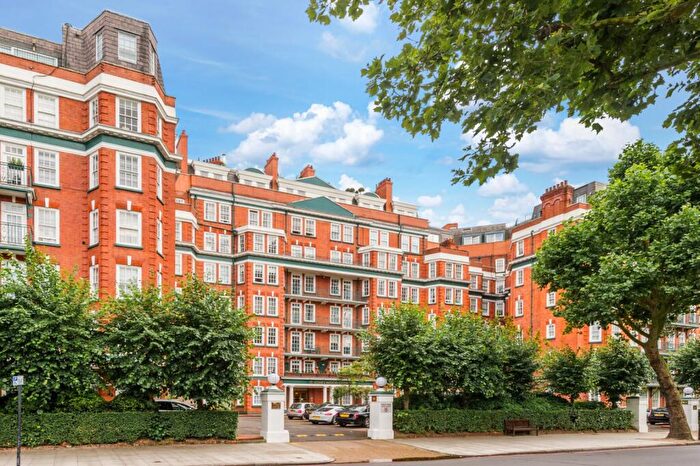 1 Bedroom Flat For Sale In St. John's Wood Court, St. John's Wood Road, NW8