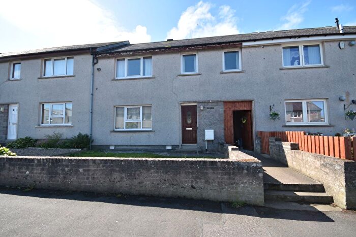 1 Bedroom Terraced House For Sale In Chapelhill Road, Fraserburgh, AB43