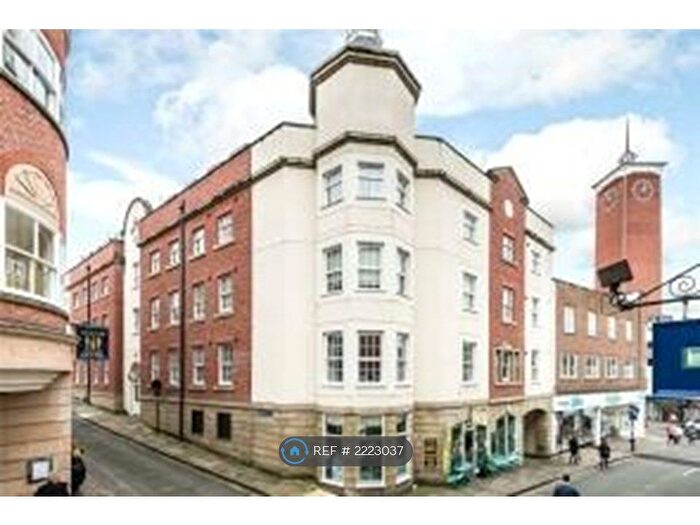 3 Bedroom Flat To Rent In The Bank, Shrewsbury, SY1
