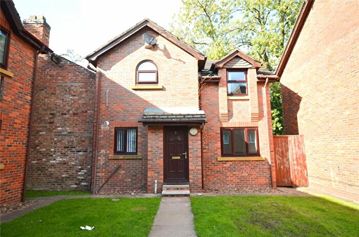 3 Bedroom Semi-Detached House To Rent In Ladybarn Mews, Fallowfield, Manchester, M14