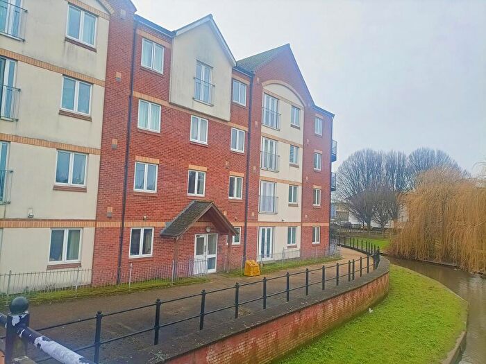 2 Bedroom Apartment To Rent In Riverside Mews, Stafford., ST16