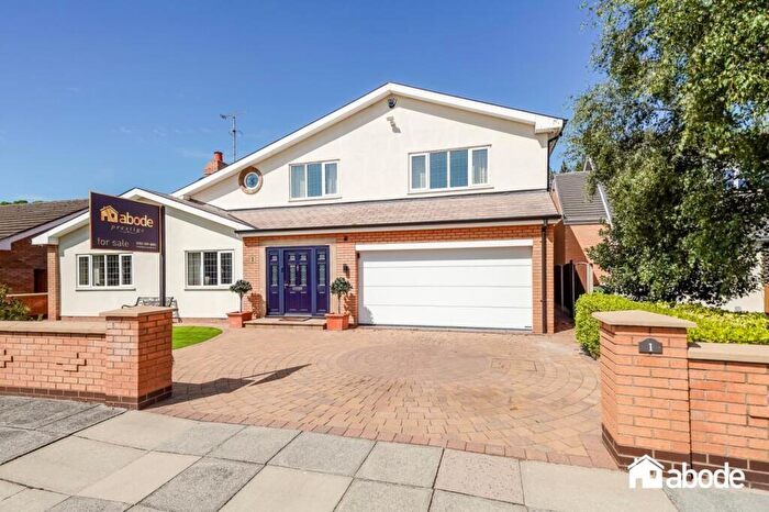 5 Bedroom Detached House For Sale In Merrilocks Green, Liverpool, L23