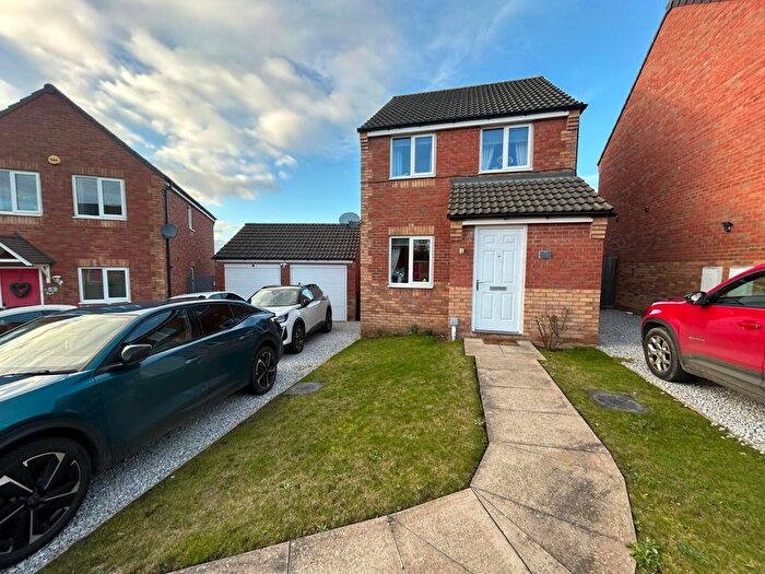 3 Bedroom Detached House For Sale In Poulson Mews, Knottingley, WF11