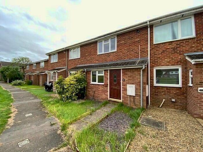 2 Bedroom Terraced House To Rent In Marston Road, Thame, OX9