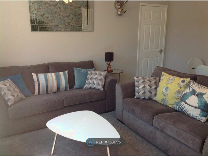 2 Bedroom Flat To Rent In Falkus Court, Poulton-Le-Fylde, FY6