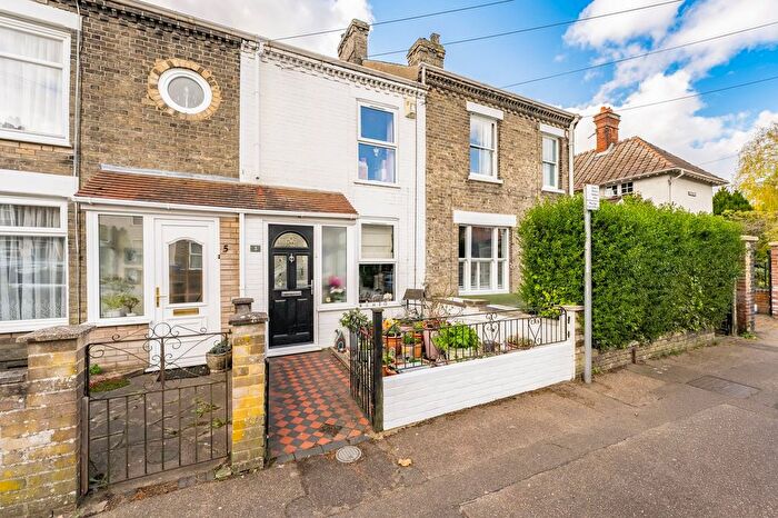 2 Bedroom Terraced House For Sale In Lindley Street, Norwich, NR1