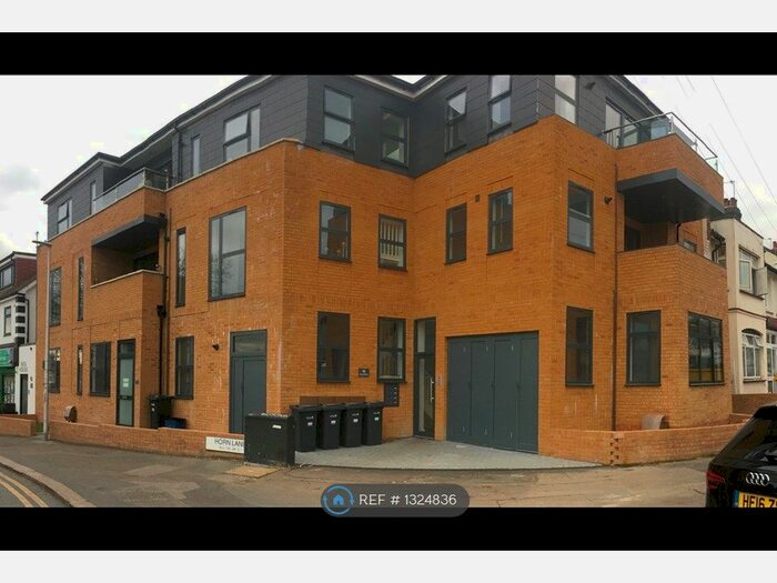 2 Bedroom Flat To Rent In Horn Lane, Woodford Green IG8