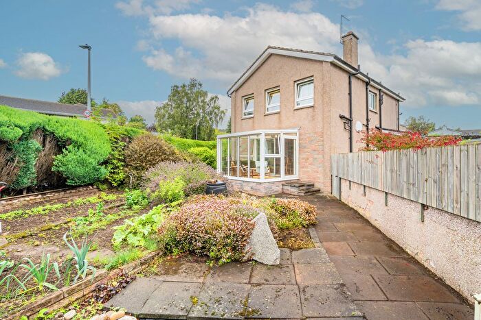 4 Bedroom Detached House For Sale In Ravelston House Park, Murrayfield, Edinburgh, EH4