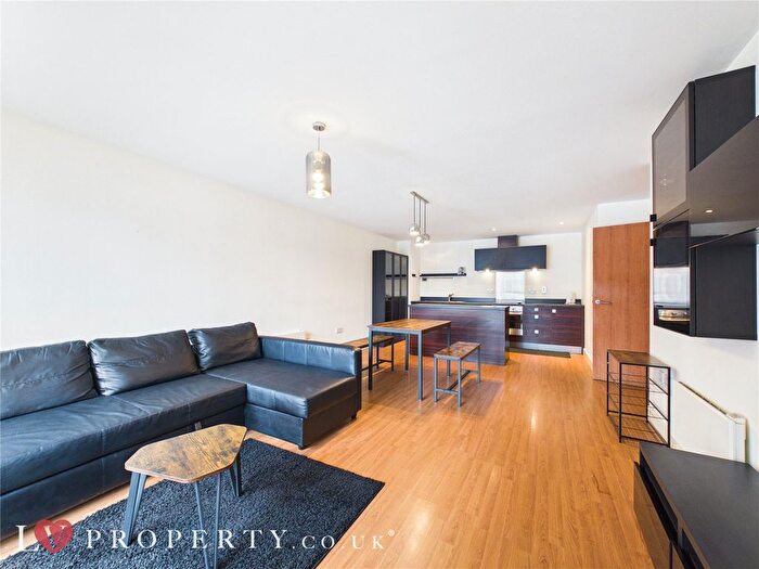 2 Bedroom Flat To Rent In Ryland Street, Birmingham, West Midlands, B16