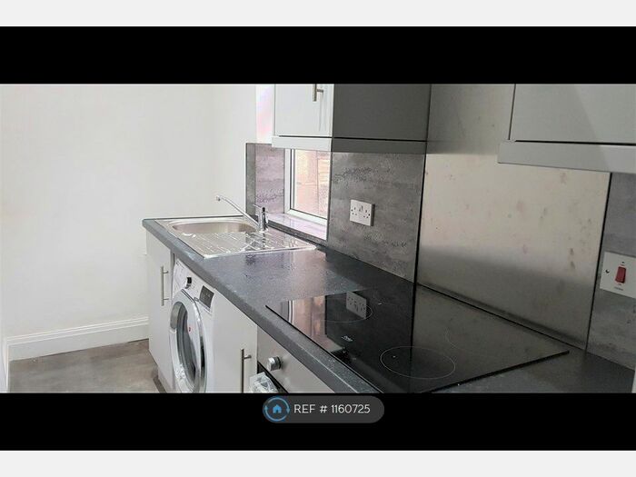 1 Bedroom Flat To Rent In Monk Bridge Road, Leeds, LS6