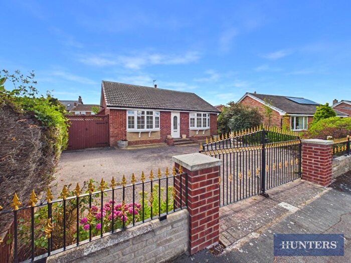 2 Bedroom Detached Bungalow For Sale In Linton Close, Filey, YO14