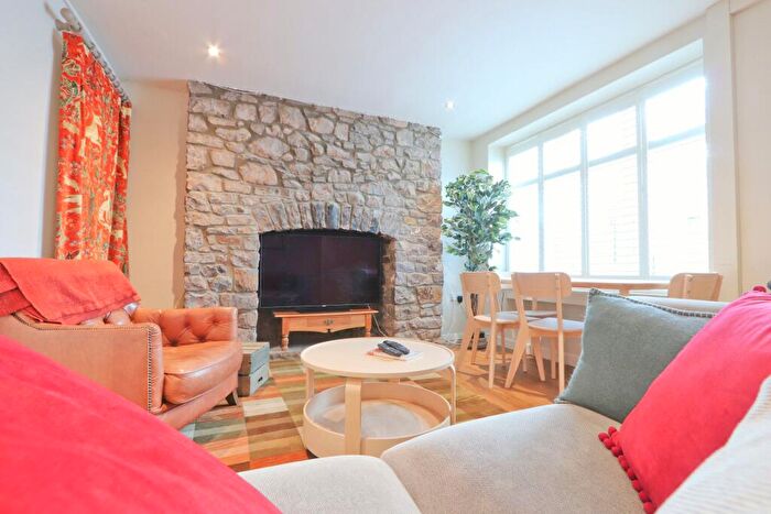 1 Bedroom Flat To Rent In Oakfield Place, Bristol, BS8