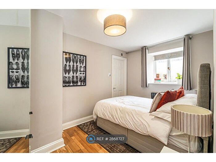 1 Bedroom Flat To Rent In Lyham Road, London, SW2