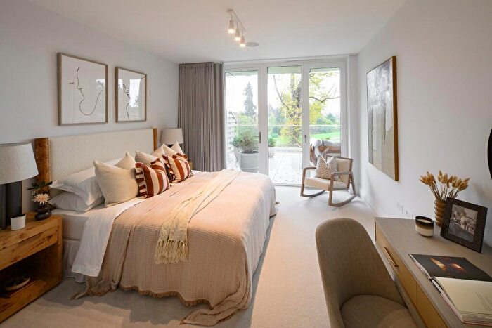 2 Bedroom Apartment For Sale In Larch Avenue, Sunningdale, SL5