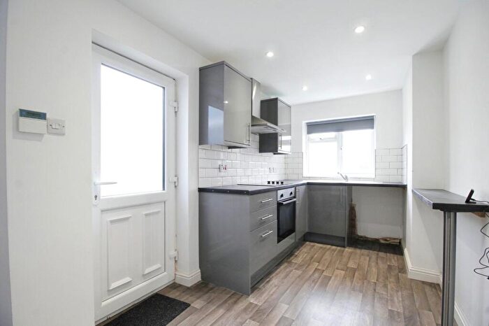 2 Bedroom Terraced House To Rent In Deepdale Road, Rotherham, South Yorkshire, S61