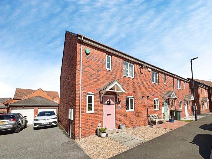 3 Bedroom End Of Terrace House For Sale In Cloverfield, Newcastle Upon Tyne, NE27