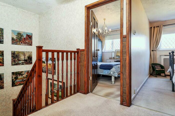 3 Bedroom Terraced House For Sale In Mill Crescent, Kingsbury, Tamworth, B78