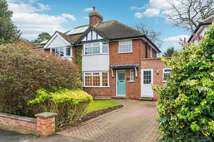 3 Bedroom Semi Detached House For Sale In Bearton Green, Hitchin, SG5