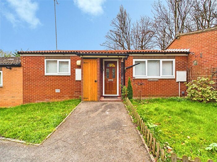 2 Bedroom Bungalow For Sale In Wootton Road, Bristol, BS4