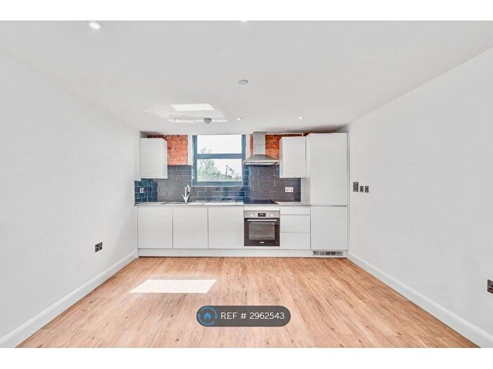 1 Bedroom Flat To Rent In The Maltings, Burton-On-Trent, DE14