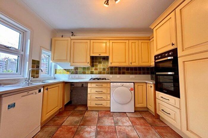 3 Bedroom Semi-Detached House To Rent In Kendall Road, Beckenham, BR3