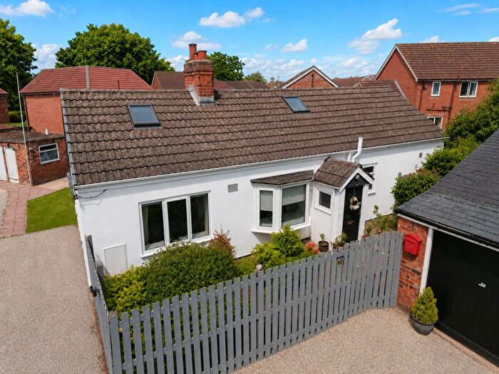 2 Bedroom Cottage For Sale In Green Lane, North Duffield, North Duffield, Selby, North Yorkshire, YO8