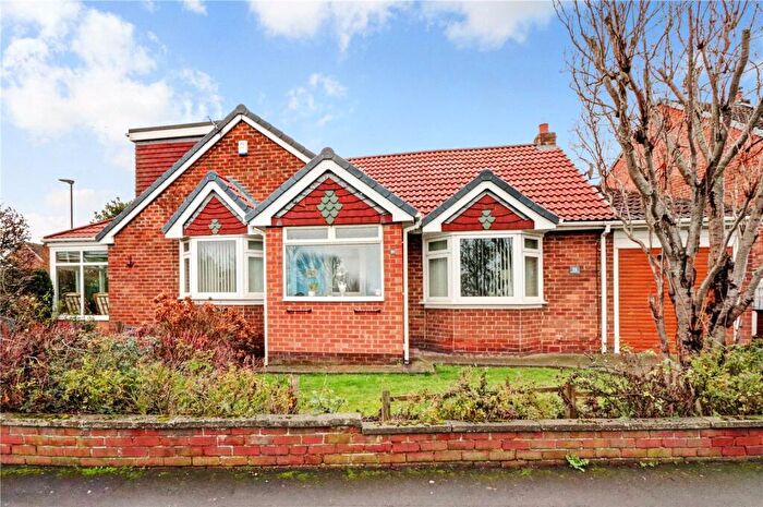3 Bedroom Bungalow For Sale In Golf Course Road, Houghton Le Spring, Tyne And Wear, DH4