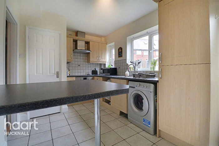 2 Bedroom Semi-Detached House For Sale In Ventnor Rise, Nottingham, NG5