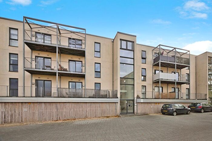 1 Bedroom Flat For Sale In Lime Tree Square, Street, BA16