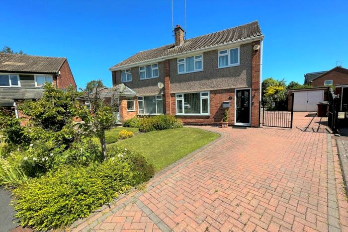 3 Bedroom Semi-Detached House To Rent In Longwood Crescent, Leeds, LS17